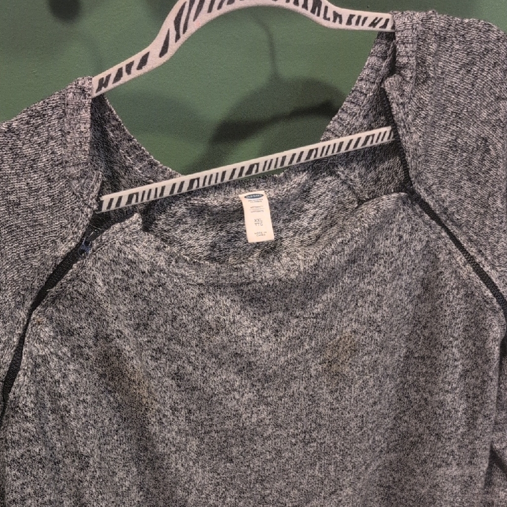 Old Navy Heather Gray Knit Top